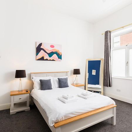 1-Bedroom Apartment In Leamington Spa With Free Parking Экстерьер фото