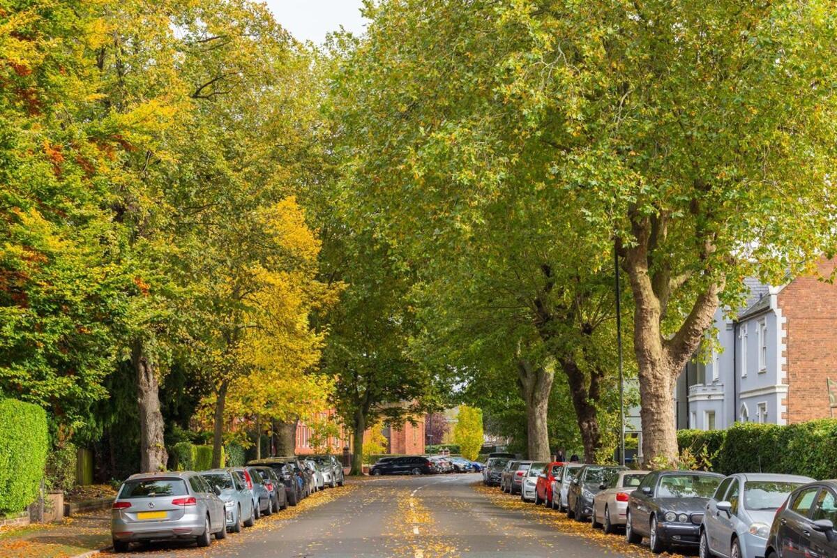 1-Bedroom Apartment In Leamington Spa With Free Parking Экстерьер фото
