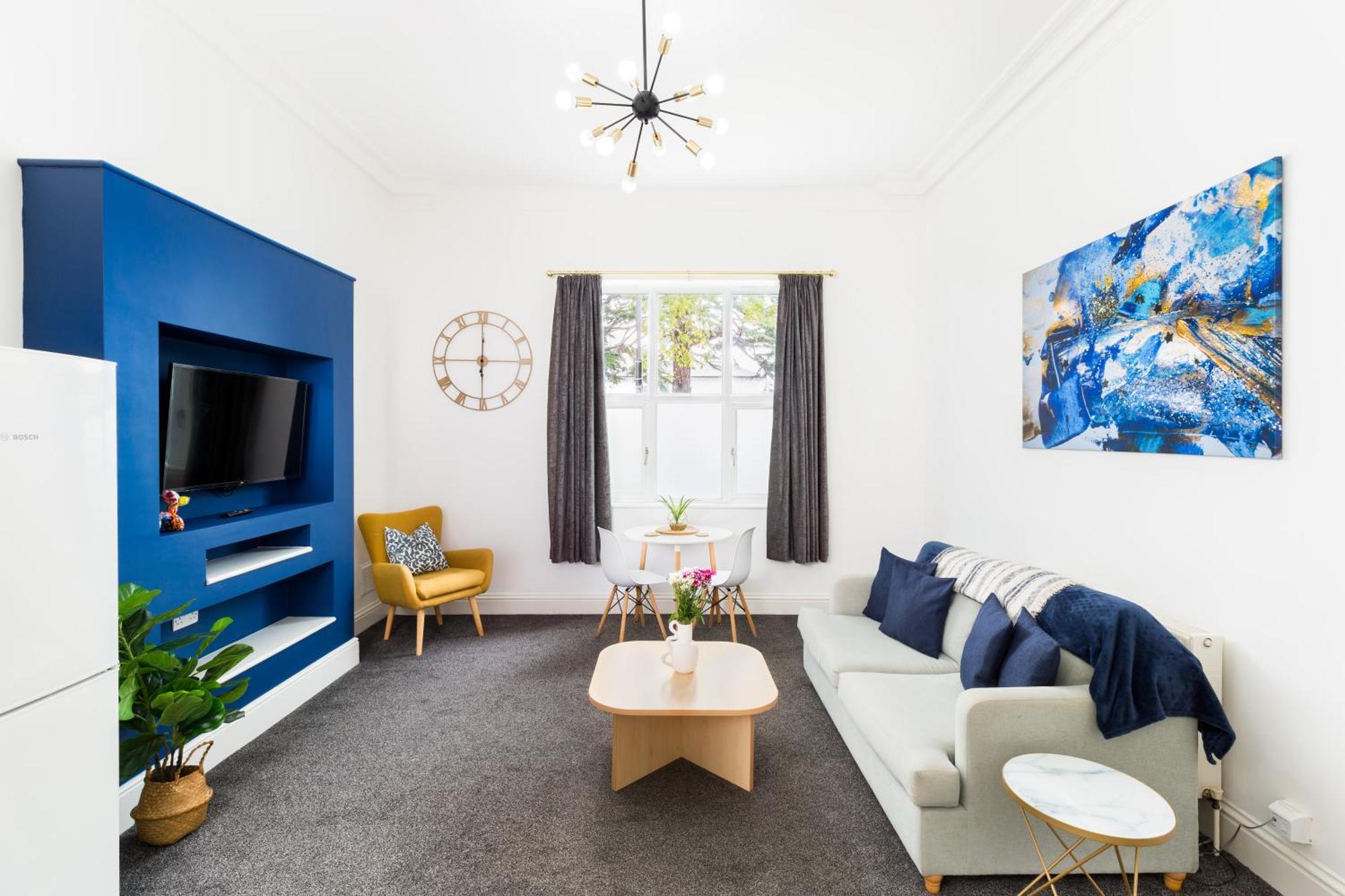 1-Bedroom Apartment In Leamington Spa With Free Parking Экстерьер фото